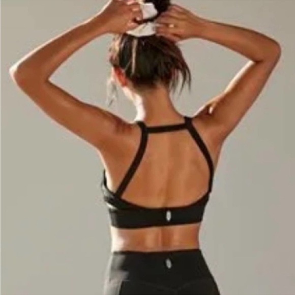 Free People Movement Cutout Bra size M - Picture 5 of 8